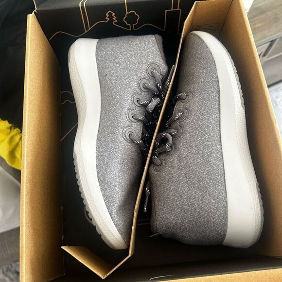 Allbirds Wool Runner-Up Mizzle Medium Gray Women's Size 11 High Top NIB New - Picture 2 of 9